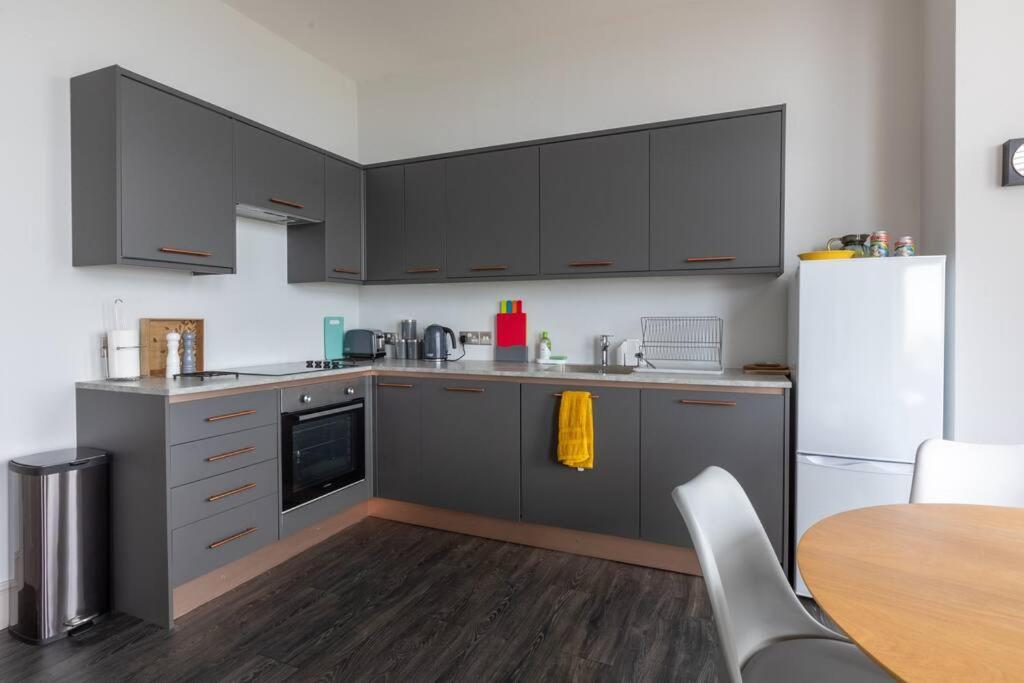 Waves@Walpole - 2 Bed Flat With Amazing Sea Views Daire Margate Dış mekan fotoğraf