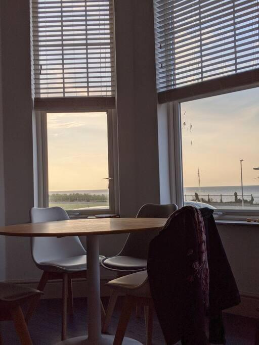 Waves@Walpole - 2 Bed Flat With Amazing Sea Views Daire Margate Dış mekan fotoğraf